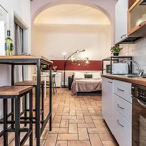  Holiday home Wine Ansonica Italy