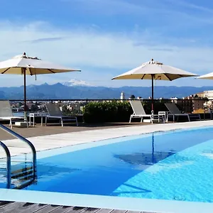 hotellátogatás