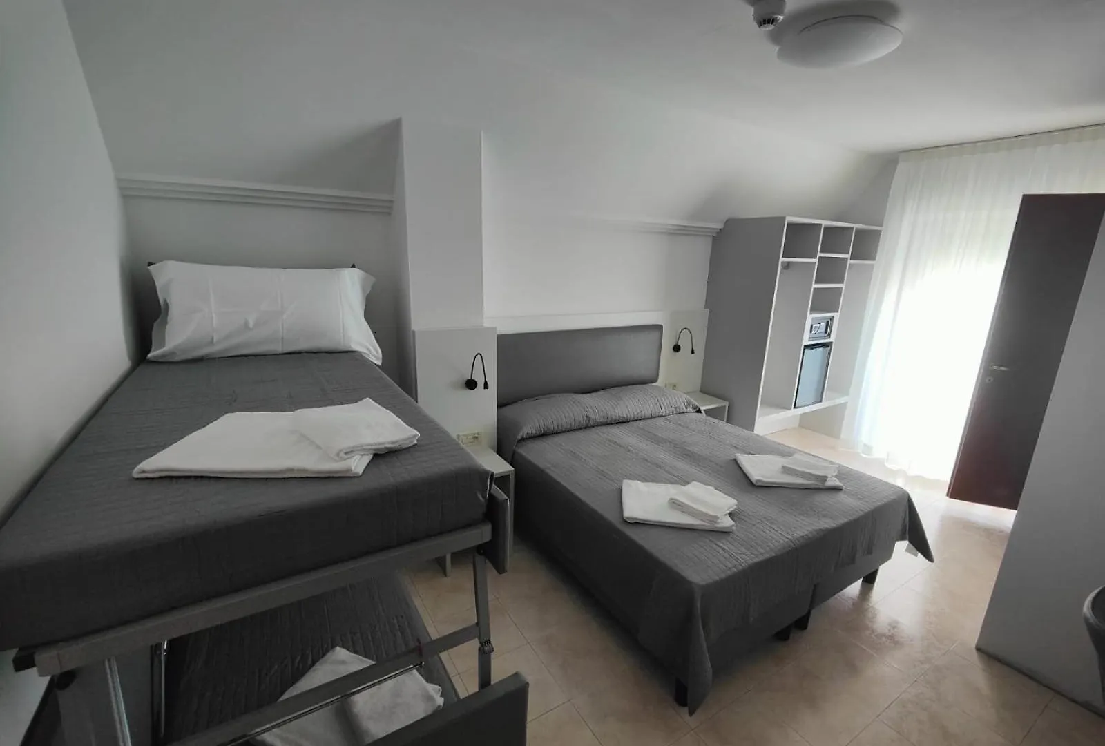 Hotel Dolcevita Park & Beach Included Lido di Jesolo 3*,  Italy